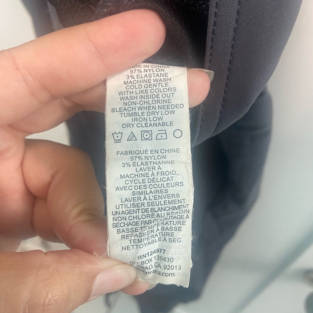 PrAna convertible hiking pants - Picture 7 of 9